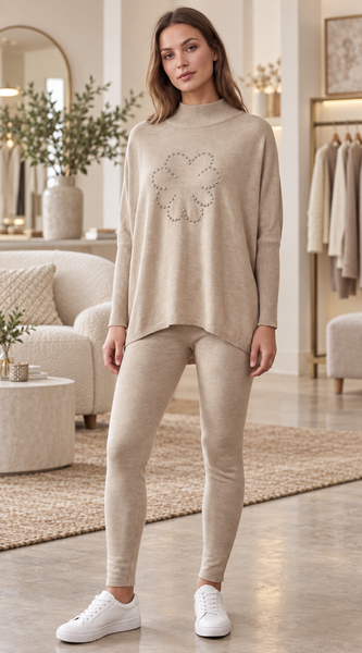 ‘Ruth’ Flower Stud Loungewear