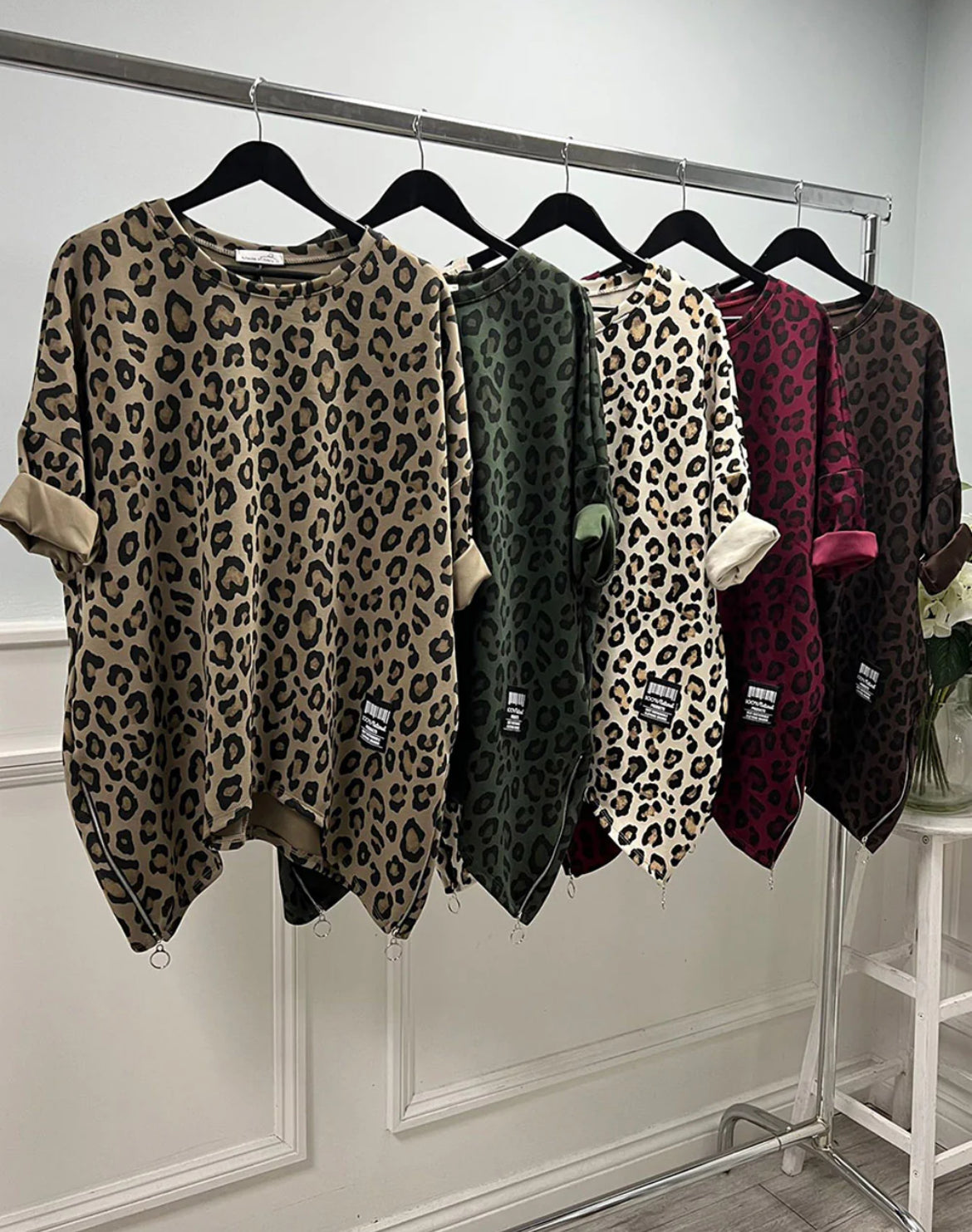 ‘Yaz’ Leopard Print Curved Hem Top