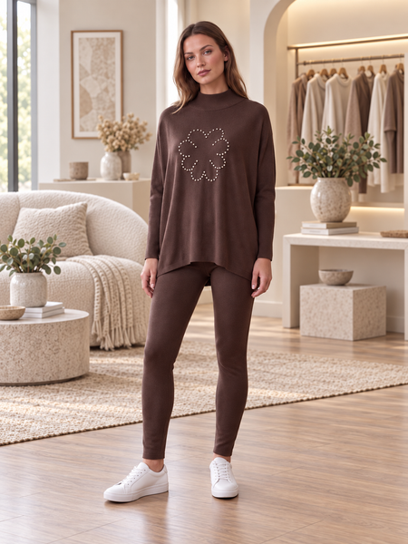 ‘Ruth’ Flower Stud Loungewear