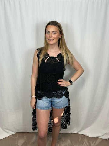 ‘Julianne’ Sleeveless Crotchet Top