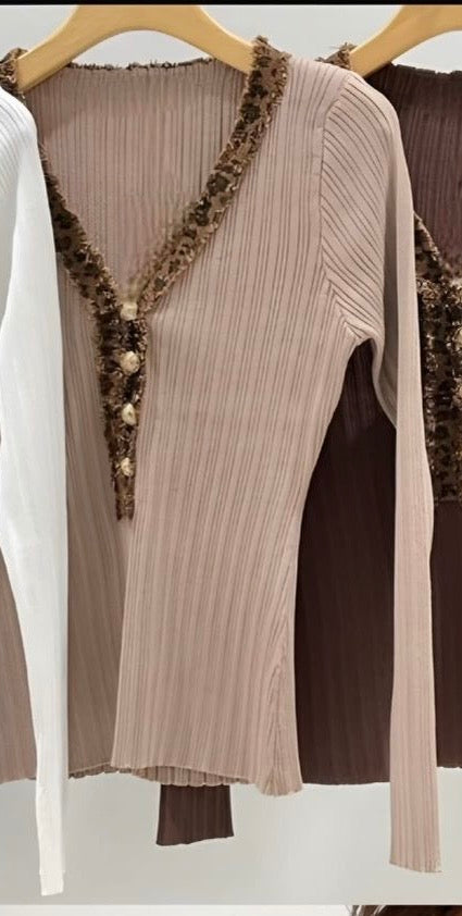 ‘Fenton’ Leopard Trim Top