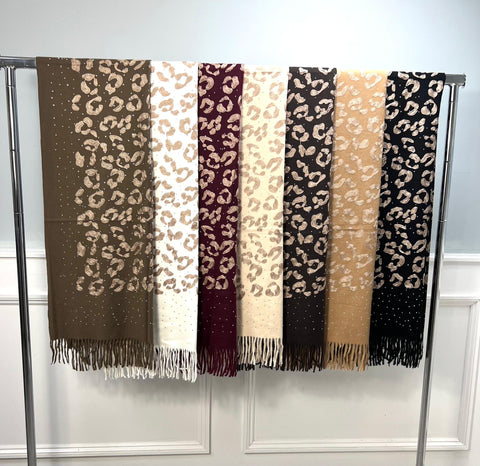 ‘Carly’ Stud Leopard Print Scarf