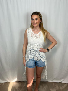 ‘Julianne’ Sleeveless Crotchet Top