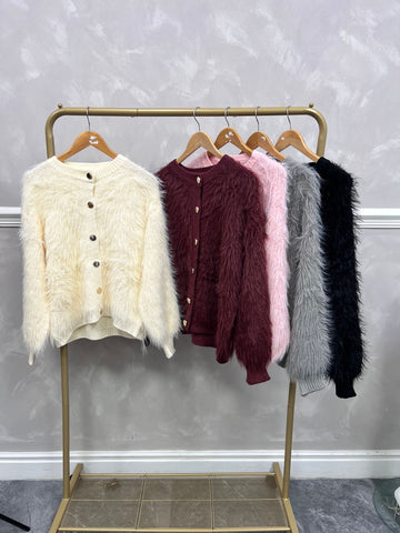 ‘Jasmine’ Fluffy Cardigan