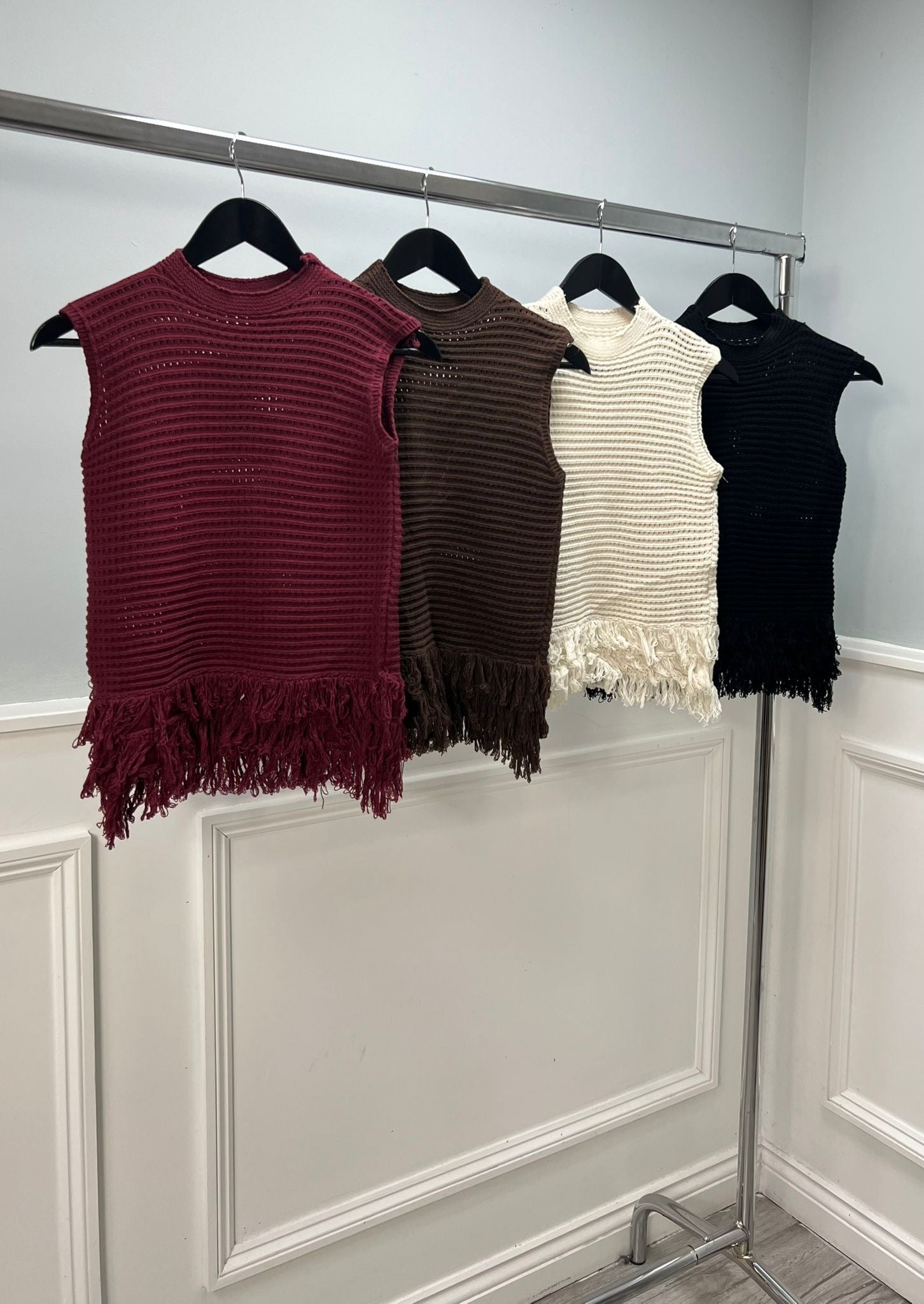 ‘Mia’ Knitted Fringe Hem Top