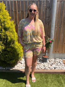 ‘Julie’ Zig-Zag Short Set