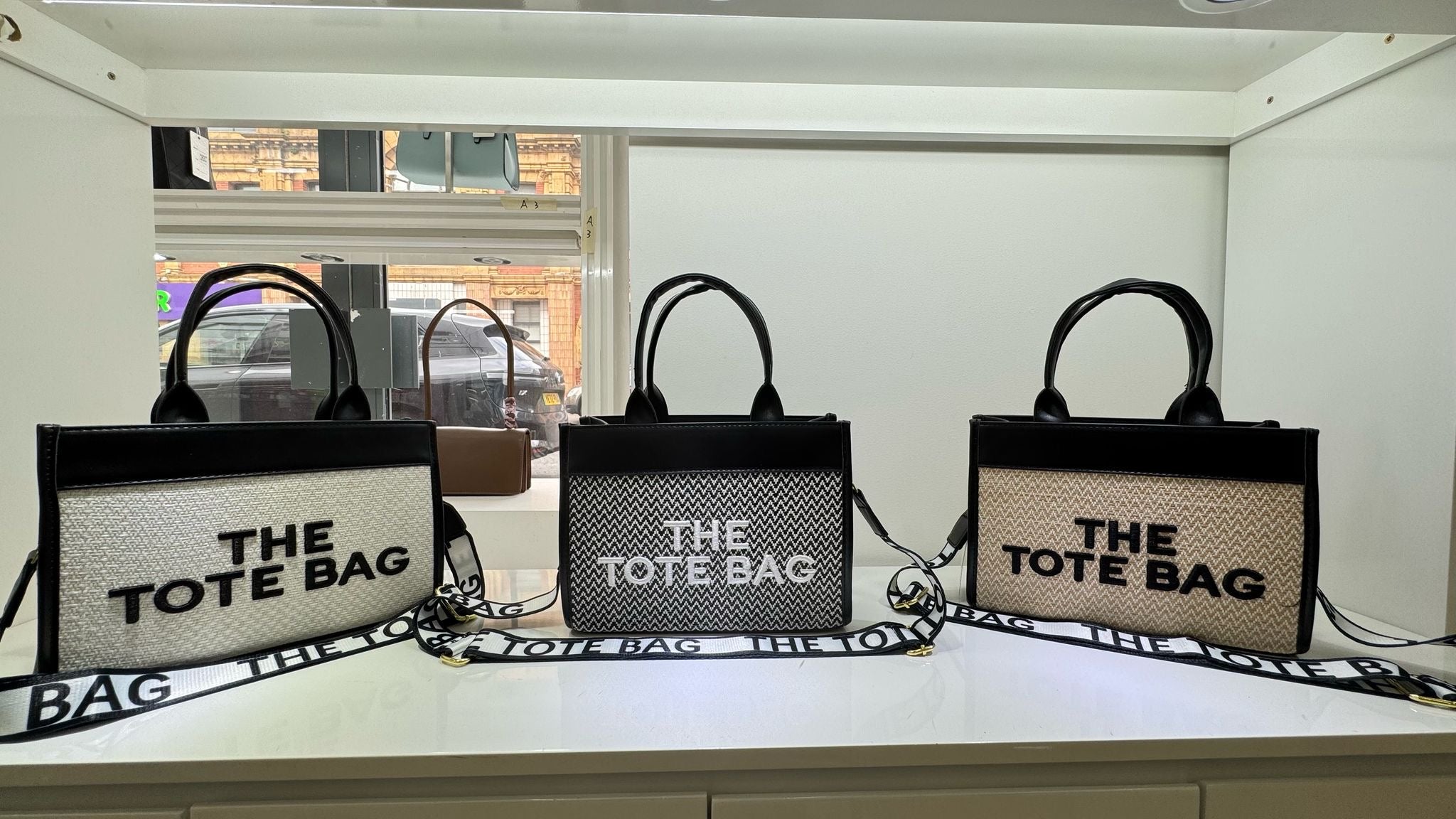 ‘Maxine’ Tote Bag