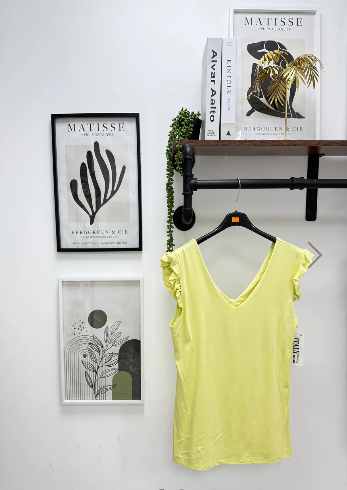 ‘Megan’ Frill Sleeve Vest Top