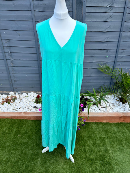 ‘Gillian’ Maxi Dress (more colours available)